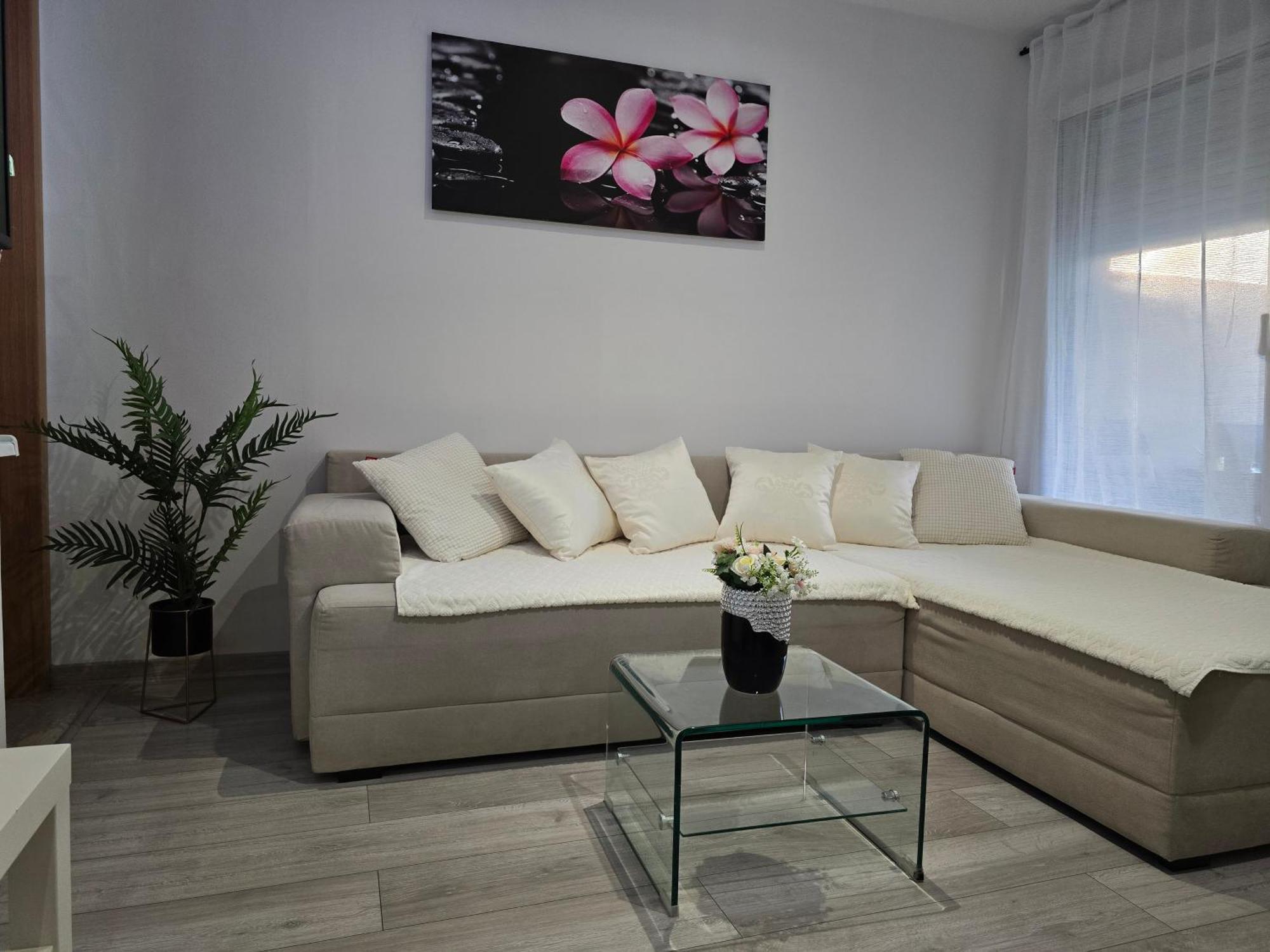 Apartment Blanca With Jacuzzi,Terase And Private Parking Kastela Exterior photo
